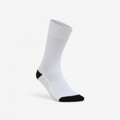 Skarpety do piłki ręcznej Kipsta H500 MID 1 para. Białe skarpetki ATORKA, bez wzorów, z bawełny. Za 29.99 zł.