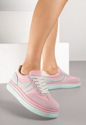Różowe Sneakersy Typu Kultowe Tenisówki na Niskiej Platformie Olritia. Czerwone buty sportowe lifestyle Renee, z aplikacjami, z jeansu, sportowe, bez zapięcia. Za 69.99 zł.