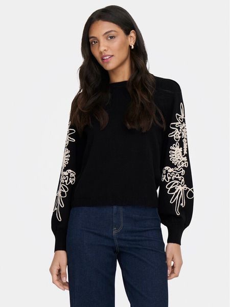ONLY Sweter Magnolia 15367757 Czarny Regular Fit. Czarne swetry ONLY, s, bez wzorów, z wiskozy, bez ramiączek. Za 149.99 zł.