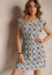 Niebiesko-Czarna Bawełniana Sukienka Mini w Mozaikowy Wzór z Gumką w Talii Fiyona. Niebieskie sukienki Renee, l, bez wzorów, z bawełny, bez kołnierzyka, bez ramiączek, mini. W wyprzedaży za 39.99 zł.