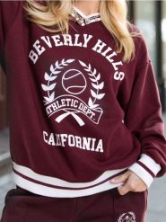 Bluza crewneck z nadrukiem - czerwony. Czerwone bluzy Sinsay, l, bez wzorów, bez ramiączek, bez kaptura. Za 49.99 zł.