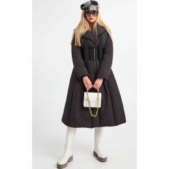 Płaszcz EMPORIO ARMANI. Czarne płaszcze Emporio Armani, bez wzorów, bez kaptura. W wyprzedaży za 1,064.50 zł.