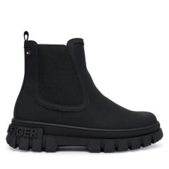 Botki Tommy Hilfiger. Czarne botki Tommy Hilfiger, bez wzorów, bez obcasa, na płaskiej podeszwie, bez zapięcia. Za 389.99 zł.
