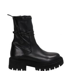 CZARNE BOTKI AF21 VITELL NERO. Czarne botki Venezia, bez wzorów, ze skóry, bez obcasa, bez zapięcia. Za 319.00 zł.