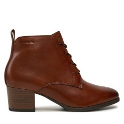 Trzewiki Tamaris. Brązowe botki Tamaris, bez wzorów, bez obcasa, na słupku, bez zapięcia. Za 349.99 zł.