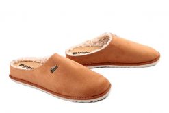 Inblu CS-34 021 camel, klapki damskie. Brązowe klapki Inblu, bez wzorów, bez obcasa, bez zapięcia. Za 109.90 zł.