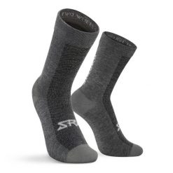 Skarpetki rowerowe z wełną merino kolarsjie unisex SRX Maloja. Szare skarpetki SIROKO, bez wzorów, z elastanu. Za 76.00 zł.