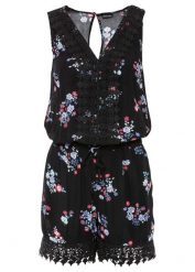 Kombinezon z wiskozy. Czarne kombinezony bonprix, na lato, bez wzorów, z koronki, bez kołnierzyka, bez ramiączek, krótkie. Za 144.99 zł.