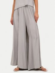 Kaffe Spodnie palazzo Allie 10508761 Szary Relaxed Fit. Szare spodnie materiałowe Kaffe, bez wzorów, z materiału. Za 169.99 zł.