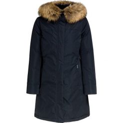 Kurtka WOOLRICH LUXURY BOULDER. Kurtki marki Woolrich. W wyprzedaży za 3,668.00 zł.