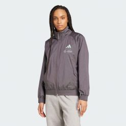 Bluza dresowa Mercedes - AMG Petronas Formula One Team Premium Woven. Fioletowe bluzy adidas, m, bez wzorów, z dresówki, bez kaptura. Za 399.00 zł.