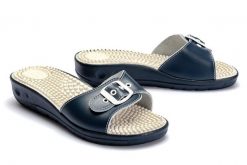 SOLO 0115 granat, klapki/fakirki profilaktyczne damskie. Niebieskie klapki Solo, bez wzorów, bez obcasa, bez zapięcia. Za 134.90 zł.