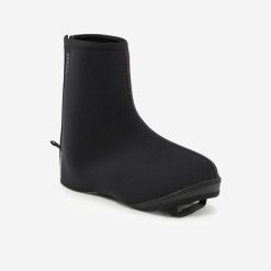 Ochraniacze na buty do narciarstwa biegowego Inovik XC S CBOOTS 500. Czarne buty do biegania INOVIK, na zimę, bez wzorów, z kauczuku, bez zapięcia, do biegania. Za 119.99 zł.