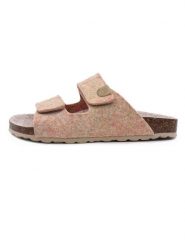 Billowy Klapki w kolorze jasnoróżowym rozmiar: 38. Różowe klapki Billowy, bez wzorów, klasyczne, z otwartym noskiem, bez obcasa, bez zapięcia. Za 61.60 zł.