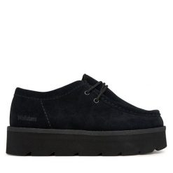 Półbuty Clarks. Czarne półbuty wsuwane Clarks, bez wzorów, bez obcasa, na płaskiej podeszwie. Za 479.99 zł.