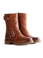 TRAVELIN' Skórzane kozaki "Silkeborg" w kolorze jasnobrązowym rozmiar: 40. Brązowe kozaki Travelin', na zimę, bez wzorów, z wełny, bez obcasa, bez zapięcia. Za 305.29 zł.