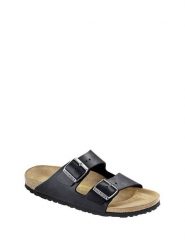 Birkenstock Klapki w kolorze czarnym rozmiar: 35. Czarne klapki Birkenstock, bez wzorów, klasyczne, bez obcasa, bez zapięcia. Za 453.95 zł.
