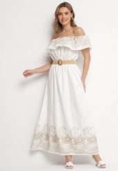 Biała Sukienka Hiszpanka w Stylu Boho z Haftem i Paskiem z Klamrą Mellirna. Białe sukienki Born2be, na co dzień, m, z aplikacjami, z poliesteru, boho, bez kołnierzyka, bez ramiączek, maxi. Za 209.99 zł.