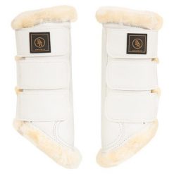 Zamknięte buty dla koni BR Equitation Majestic. Białe buty treningowe BR, bez wzorów, z futra, bez zapięcia, do jazdy konnej. Za 252.00 zł.