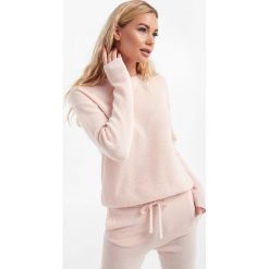 Sweter wełniany Mirna MAX MARA LEISURE. Czerwone swetry Max Mara Leisure, l, bez wzorów, z kaszmiru, bez ramiączek. W wyprzedaży za 1,176.75 zł.