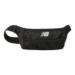Saszetka New Balance LAB13148BK – czarna. Czarne nerki i saszetki New Balance, bez wzorów, eleganckie, bez dodatków. Za 59.99 zł.