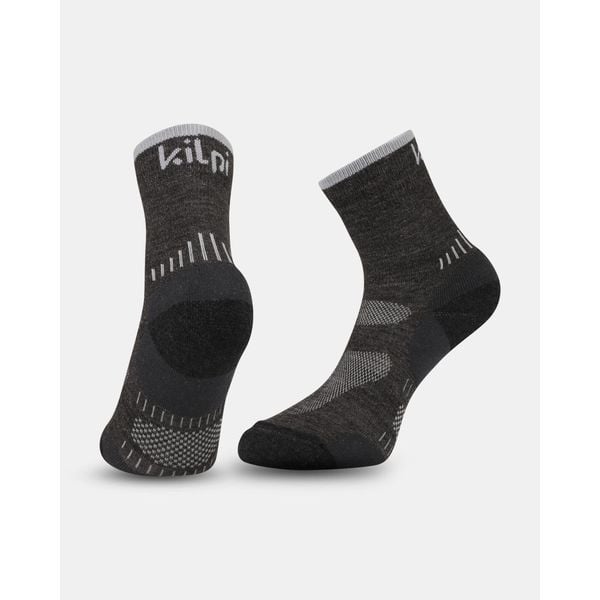 Uniseksowe skarpetki outdoorowe Kilpi MIRIN-U. Czarne skarpetki Kilpi, bez wzorów. Za 101.89 zł.