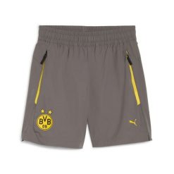 Młodzieżowe szorty Borussia Dortmund PUMATECH o luźnym kroju PUMA. Szara szorty Puma, bez wzorów, młodzieżowe. Za 239.00 zł.