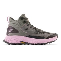 Buty damskie New Balance Fresh Foam Hierro Mid WTHIMCCG – multikolor. Brązowe buty do biegania New Balance, bez wzorów, z materiału, bez zapięcia, do biegania. Za 799.99 zł.
