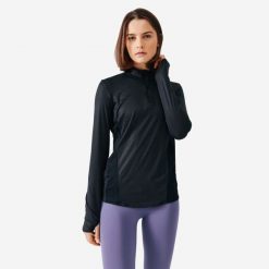 Bluza do biegania damska Kiprun Run 100 Dry. Czarne bluzy KIPRUN, s, bez wzorów, z bawełny, sportowe, bez ramiączek, bez kaptura. W wyprzedaży za 59.99 zł.