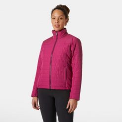 Damska kurtka ocieplana Helly Hansen Crew 2.0. Czerwone kurtki Helly Hansen, bez wzorów, z puchu, bez kaptura. W wyprzedaży za 521.50 zł.