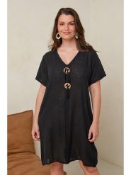 Curvy Lady Sukienka w kolorze czarnym rozmiar: 44/46. Czarne sukienki Curvy Lady, z aplikacjami, z wiskozy, klasyczne, bez kołnierzyka, bez ramiączek, midi. Za 108.49 zł.
