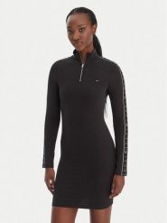 Tommy Jeans Sukienka codzienna DW0DW22529 Czarny Regular Fit. Czarne sukienki Tommy Jeans, na co dzień, xs, bez wzorów, z bawełny, bez kołnierzyka, bez ramiączek, proste. Za 409.99 zł.