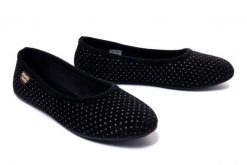 MANITU 340004-01 schwarz, kapcie damskie. Czarne kapcie Manitu, bez wzorów. Za 159.90 zł.