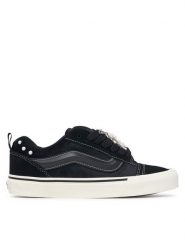 Vans Tenisówki Knu Skool VN000D6ZBLA1 Czarny. Czarne trampki Vans, bez wzorów, ze skóry, bez zapięcia. Za 449.99 zł.