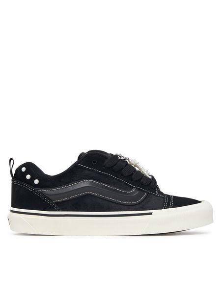 Vans Tenisówki Knu Skool VN000D6ZBLA1 Czarny. Czarne trampki Vans, bez wzorów, ze skóry, bez zapięcia. Za 449.99 zł.