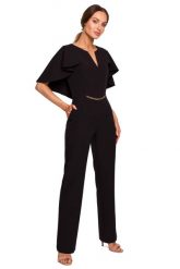 Kombinezon z Pelerynką i Łańcuszkiem - Czarny. Czarne kombinezony MOE, l, bez wzorów, z elastanu, eleganckie, bez kołnierzyka, bez ramiączek. Za 334.90 zł.