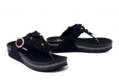 RIEKER V1466-00 black, klapki japonki damskie. Czarne japonki Rieker, bez wzorów, bez obcasa, bez zapięcia. Za 339.90 zł.