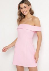 Jasnoróżowa Taliowana Sukienka z Dekoltem Bandeau z Zakładką Zelzemis. Czerwone sukienki Born2be, l, bez wzorów, eleganckie, bez kołnierzyka, bez ramiączek, mini. W wyprzedaży za 110.49 zł.
