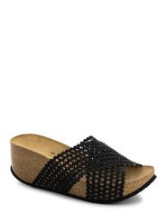 BACKSUN Klapki w kolorze czarnym na koturnie rozmiar: 39. Czarne klapki Backsun, bez wzorów, klasyczne, z otwartym noskiem, bez obcasa, na koturnie, bez zapięcia. Za 152.99 zł.