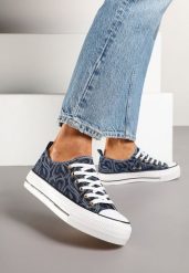 Granatowe Trampki na Grubej Podeszwie Zdobione Printem w Serca Gonarelle. Niebieskie trampki Born2be, z aplikacjami, z jeansu, eleganckie, bez zapięcia. W wyprzedaży za 63.74 zł.