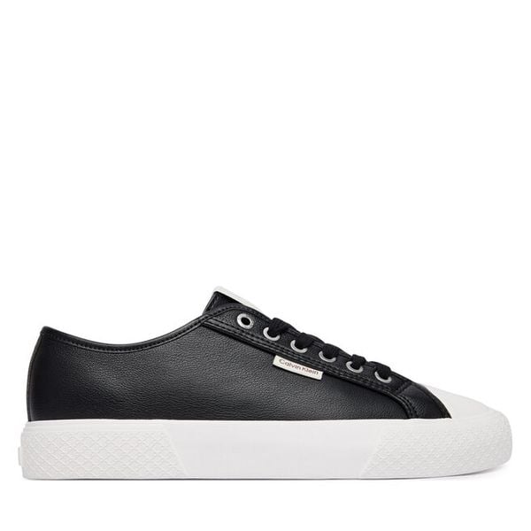 Trampki Calvin Klein. Czarne trampki Calvin Klein, bez wzorów, bez zapięcia. Za 369.99 zł.