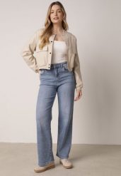 Niebieskie Elastyczne Jeansy z Bawełną o Szerokim Kroju z Wysokim Stanem Yelovia. Niebieskie jeansy Born2be, bez wzorów, z bawełny, z podwyższonym stanem. Za 129.99 zł.