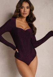 Fioletowe Metaliczne Body z Ozdobnym Marszczeniem Estelas. Fioletowe body i gorsety Renee, z aplikacjami, bez ramiączek. W wyprzedaży za 87.99 zł.