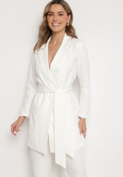 Biała Sukienka w Stylu Marynarki z Paskiem i Usztywnionymi Ramionami Etinella. Białe sukienki Born2be, na co dzień, l, bez wzorów, z jeansu, klasyczne, bez kołnierzyka, bez ramiączek. Za 89.99 zł.