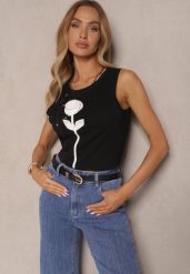 Czarny Top z Bawełny Ozdobiony Kwiatami 3D i Cyrkoniami Aluvella. Czarne topy Renee, l, z aplikacjami, z bawełny, eleganckie, bez kołnierzyka, bez ramiączek. W wyprzedaży za 35.99 zł.