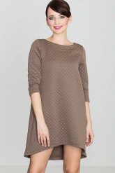 Brązowa Asymetryczna Sukienka Pikowana. Brązowe sukienki Katrus, l, bez wzorów, z elastanu, z asymetrycznym kołnierzem, bez ramiączek, asymetryczne. Za 249.00 zł.