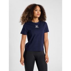 Koszulka damska Hummel Icons. Niebieskie t-shirty sportowe Hummel, xs, bez wzorów, bez ramiączek, do piłki nożnej. Za 121.00 zł.