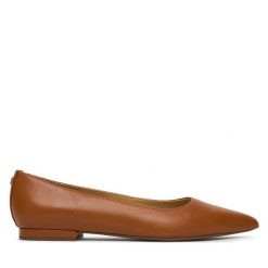 Baleriny LAUREN RALPH LAUREN. Brązowe baleriny Lauren Ralph Lauren, bez wzorów, bez obcasa, bez zapięcia. Za 639.99 zł.