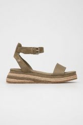 Tommy Hilfiger sandały damskie kolor beżowy na platformie. Brązowe sandały Tommy Hilfiger, bez wzorów, z gumy, bez obcasa, na platformie, bez zapięcia. W wyprzedaży za 399.99 zł.