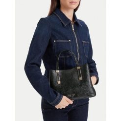 Torebka Nine West. Czarne torebki klasyczne Nine West, bez wzorów, bez dodatków. Za 299.99 zł.